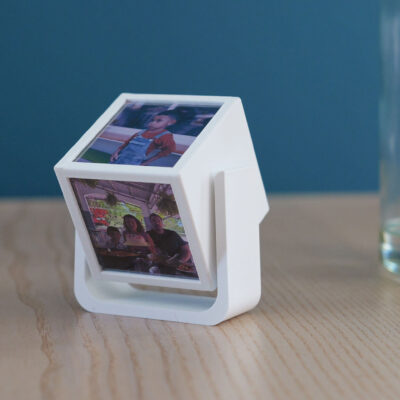 Minimal & Modern Photo Magnet Desk Roller (2) Minimal & Modern Photo Magnet Desk Roller