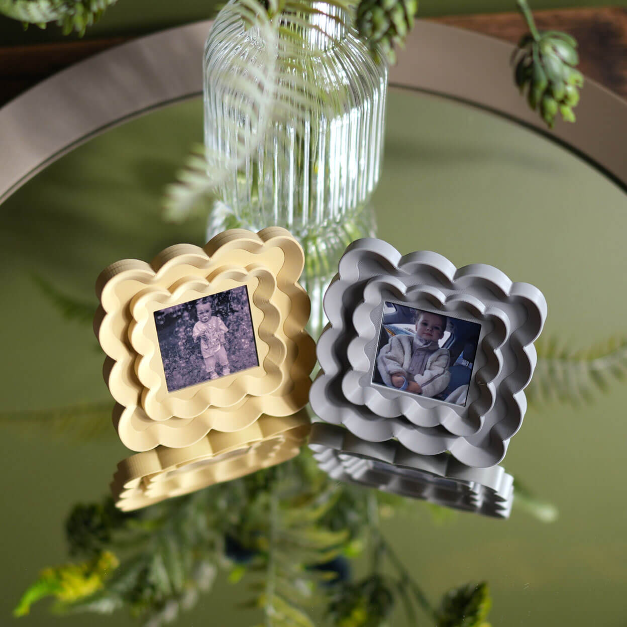 Wavy Flowery Frames for 2x2 Photo Magnets - STL Files